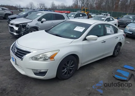 2015 Nissan Altima 2.5 S z USA, uszkodzony, nr VIN 1N4AL3AP2FC249664